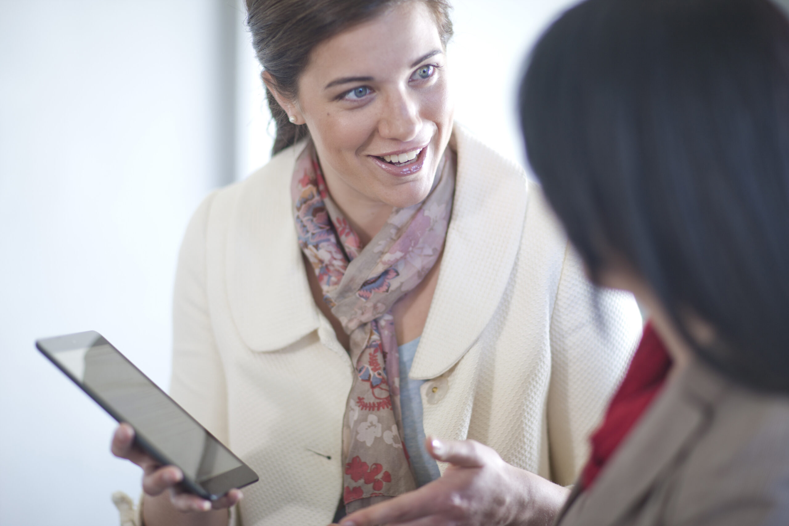 Slim communiceren met huurders. Voor, tijdens én na hun verblijf
