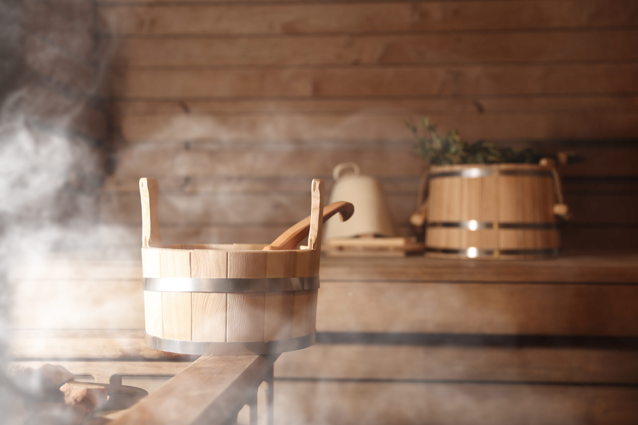 Wellness bij je vakantiehuis: Is een hottub of sauna de investering waard?